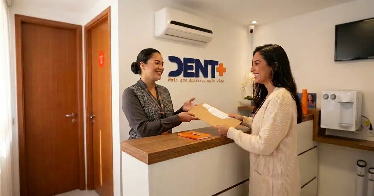 Carteirinha do convênio Porto Seguro Odonto na recepção da DENT+